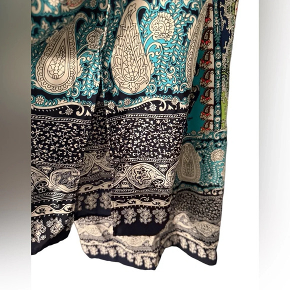 Moa Moa multicolored round neck cold shoulders & open 3/4 sleeves Womens size 2X - Picture 5 of 8